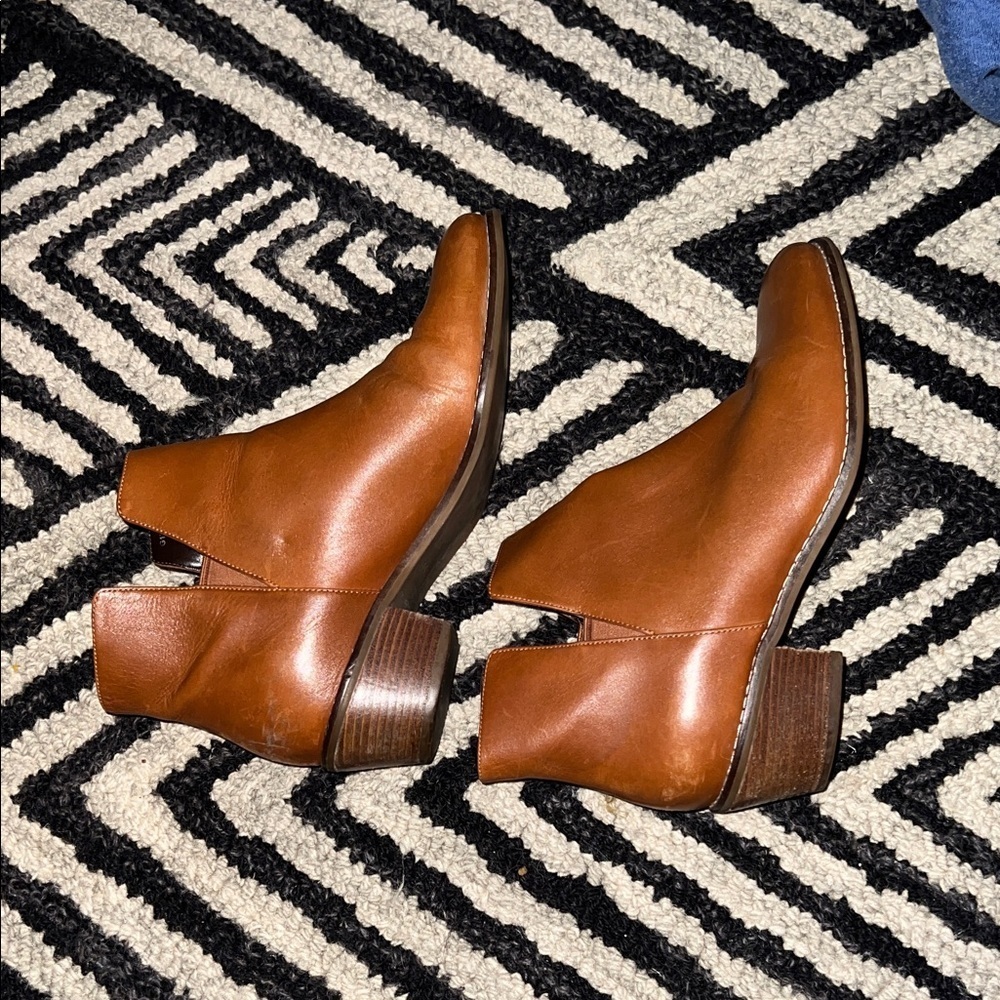 Cole Haan Tan Leather Ankle Booties Size 7 - Picture 2 of 7